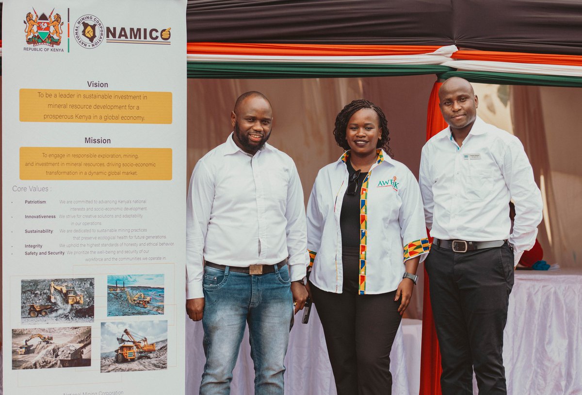 pitahmugai's tweet photo. Represented The Mining Engineers Society of Kenya (MESK) at the Tsavorite Summit in Voi, Kenya. Great discussions on enhancing the Gemstone value chain in Kenya. As MESK we are creating a culture of professionalism
#mining #tsavorite #tsavoritesummit #Africa #mininghubafrica https://t.co/Bzxaj7HDzi