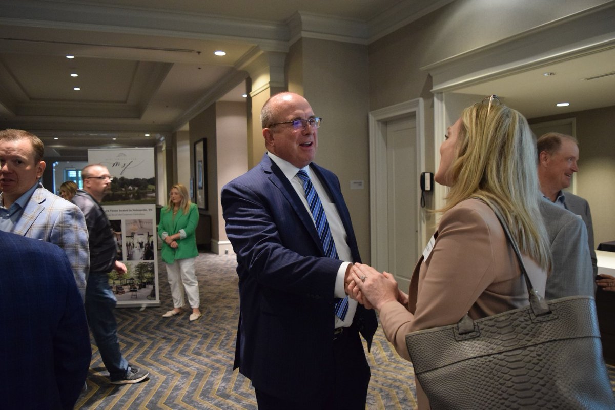 Courtney Johnston tweet media