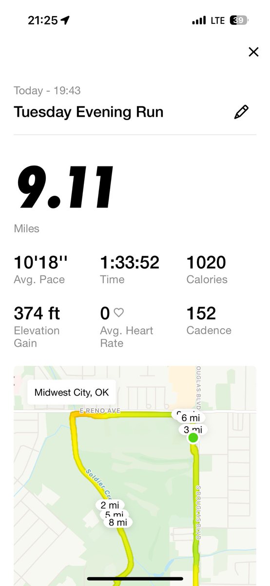 ThaddeusShores's tweet photo. #nikerunclub #miles https://t.co/nc7Nl6jXTh