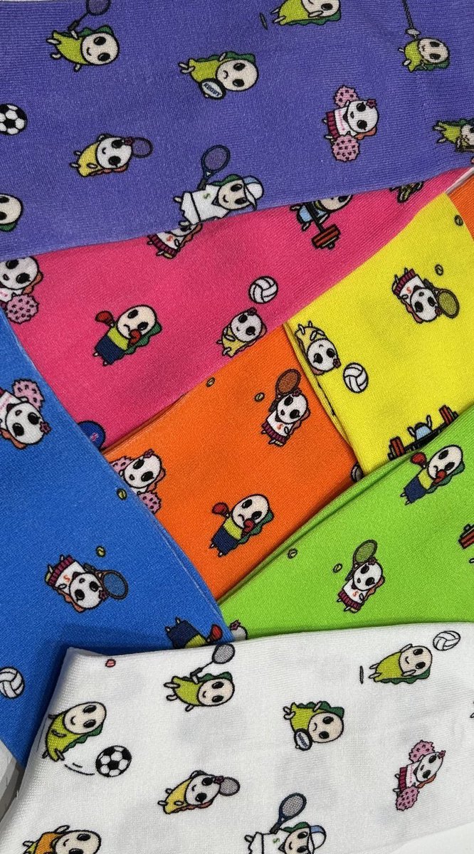 なみすけの総柄プリントソックスの新作制作中です…🤫🤫🤫 続報をお