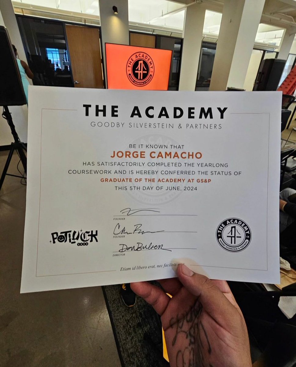 Haven't shared much on here in awhile cause I've been busy with work + a portfolio school that I just graduated from :^D 
check it out so far jduhdesigns.com