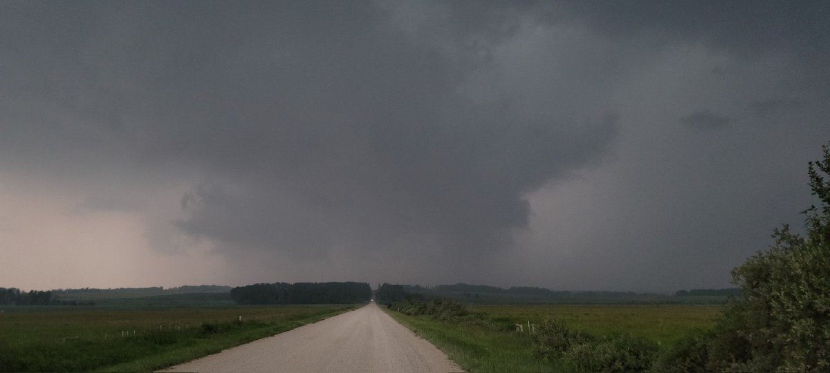 #abstorm looking west from Hoadley 8:47pm