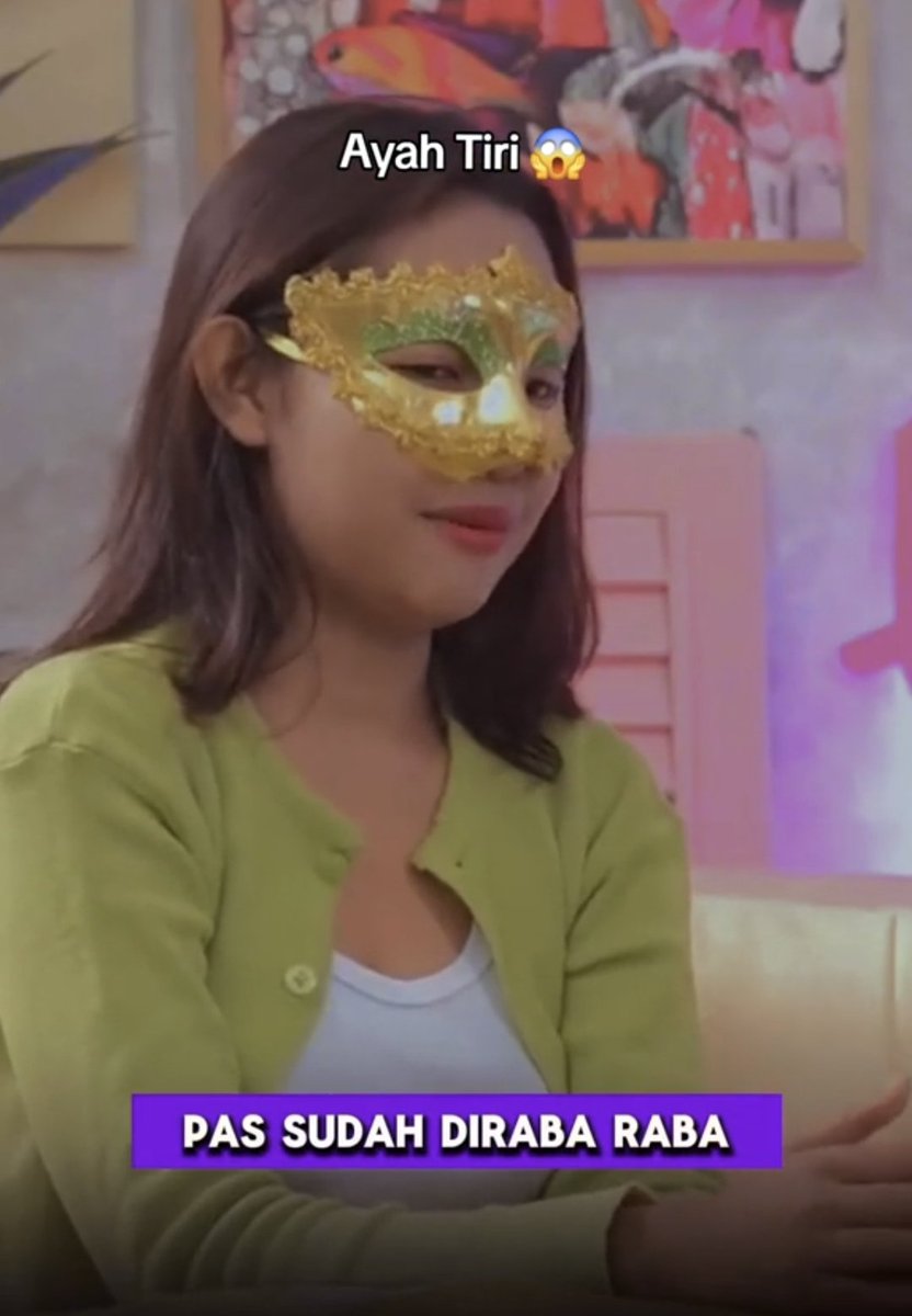 POINKOPI_'s tweet photo. Ga kebayang gmn perasaan mba nya 😭
Layani Ayah sama Kakak tiri nya 🗿 

A thread https://t.co/8d2XJhhoiM