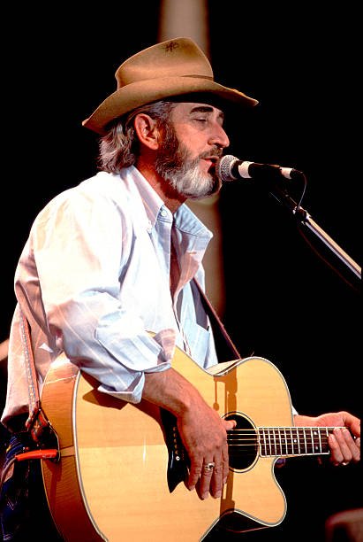 Malachi Matete (@malachimatete) on Twitter photo Flowers won't grow in gardens of stone- Don Williams <a href="/kbcenglish/">KBC English Service</a> #Breakfastclubkbc Flowers won't grow in gardens of stone- Don Williams <a href="/kbcenglish/">KBC English Service</a> #Breakfastclubkbc