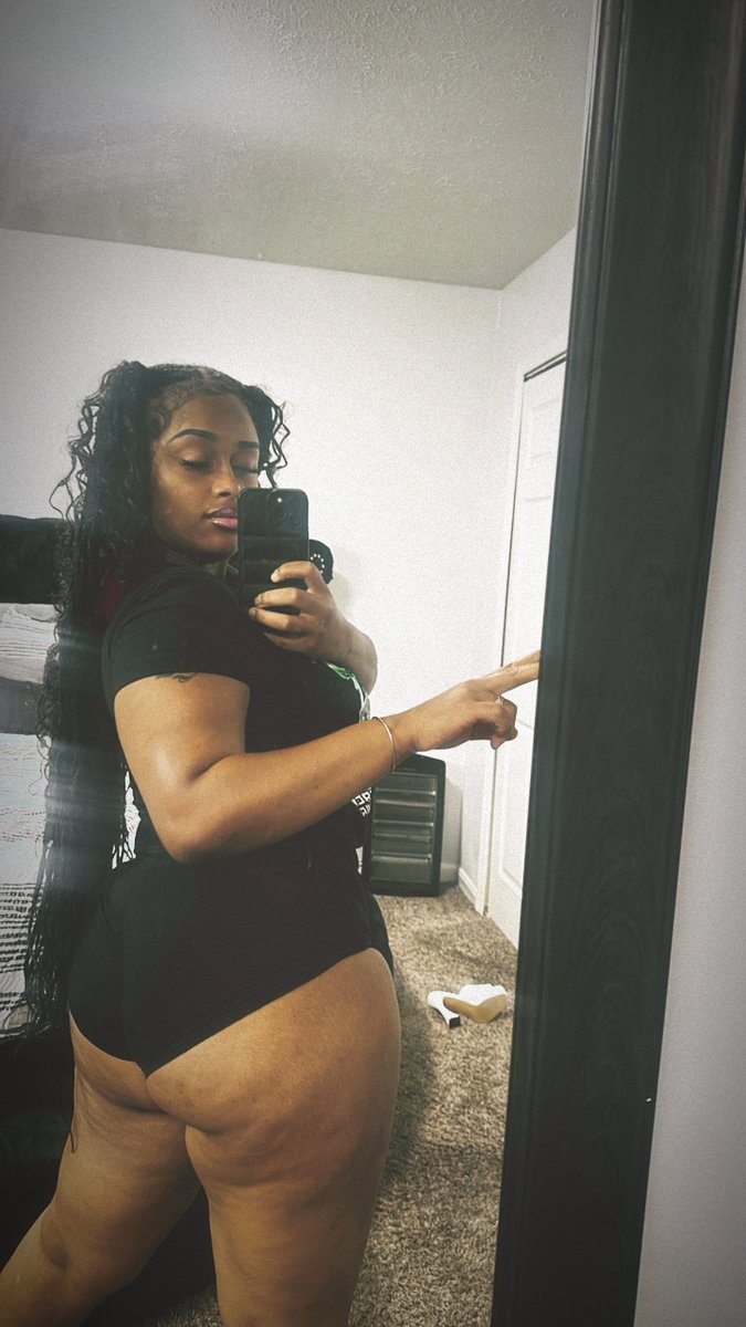 merromonroe's tweet photo. https://t.co/WosELYNLFi