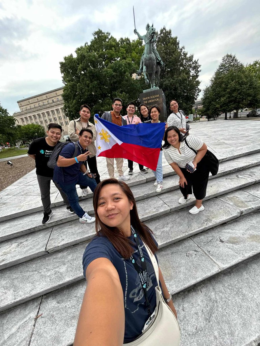 ErJuan04's tweet photo. Group #9

Some of the amazing sites we explored this evening! 😍

@ParticipateLrng 

#PLOrientation2024 
#UnitingOurWorld https://t.co/oxUEpg2JiC