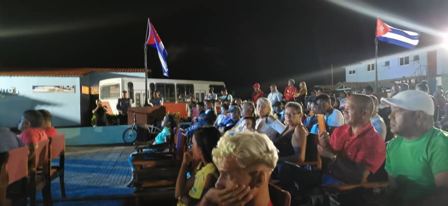CuetoOsmel's tweet photo. El extremos más oriental de #Cuba, #Maisi, se viste de gala víspera de celebrar el acto provincial por el 71 Aniversario de los sucesos del Moncada el 26 de julio de 1953.
#Guantánamo
#LaHistoriaPorAsalto 
#FidelPorSiempre https://t.co/9cwxSlzXWW
