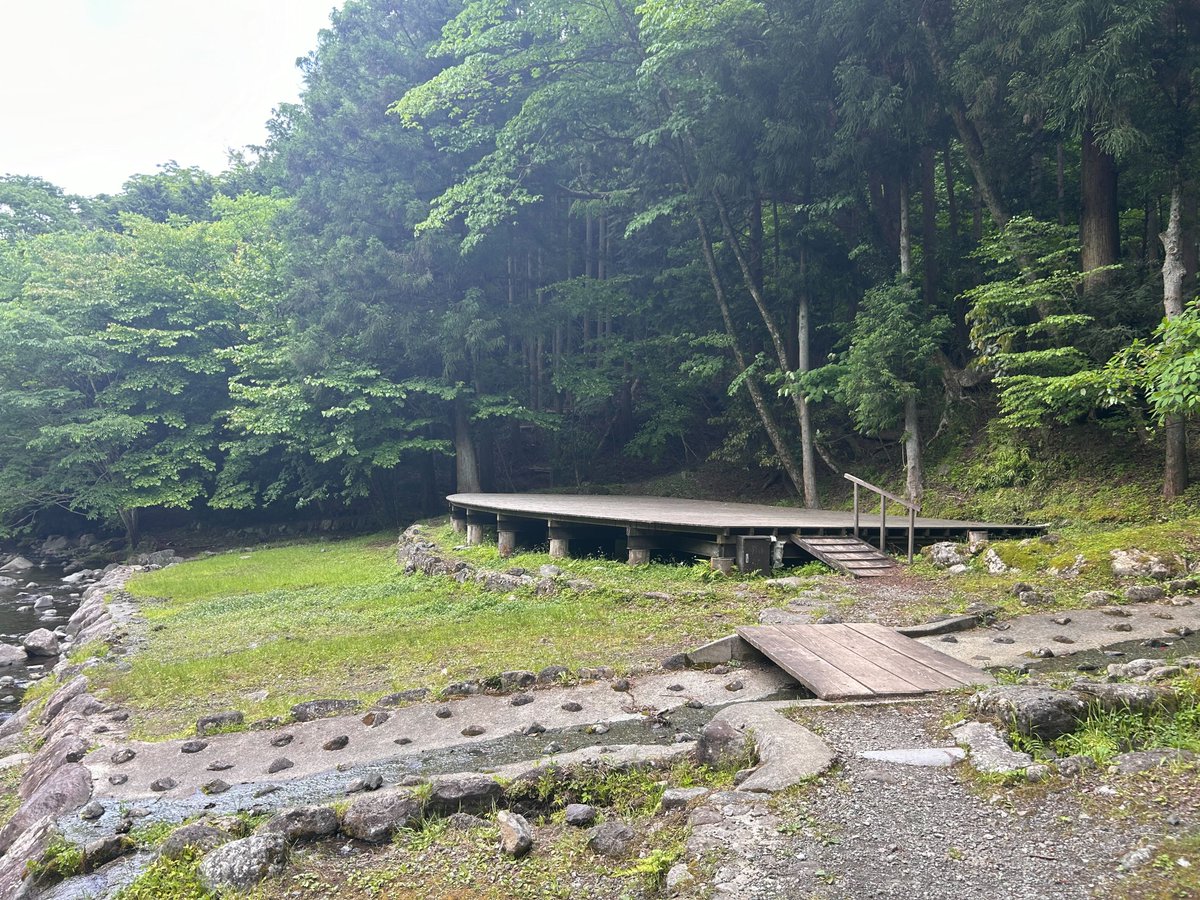 🌿 神花祭、準備中！ 🌿

今日はメンバー数名で会場の現地視察に行ってきました。裏でいろいろ企画は動いていますが、実際に現地に行ってみるといろいろと調整しないといけないことがあったりと一筋縄ではいきません、、
改めて今回の祝祭を成功に導こう！と意気込むことができました！