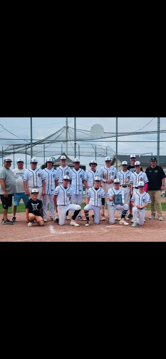 Dylan’s team played well this season. Working hard over the winter, between team practices, all the time on his own at Scott Pickens, coming to all our college practices he could. They played 8 tuff tournaments (PG etc), winning every pool, making the finals in 5, and winning 3.