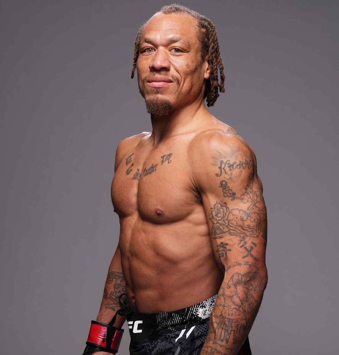 TheMMAlien👊🏼👽👊🏼 tweet media