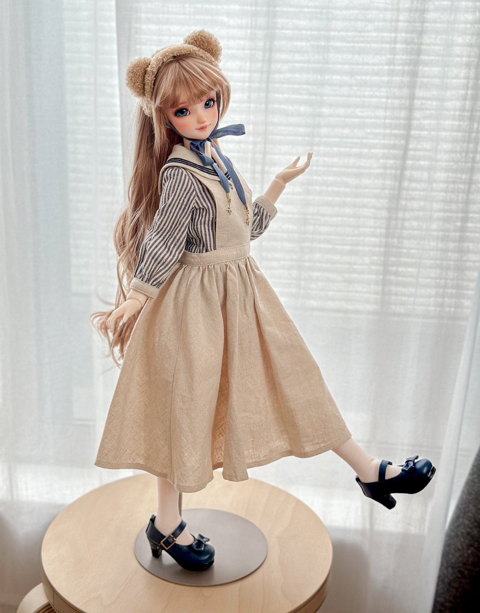 lala_dollfie's tweet photo. Annaちゃん 新しいドレスめっちゃ似合ってるよ🧸💖

👗@007_line 
#sd_アナ #sd_Anna #うちのこかわいい https://t.co/WwHwMk8ZMO