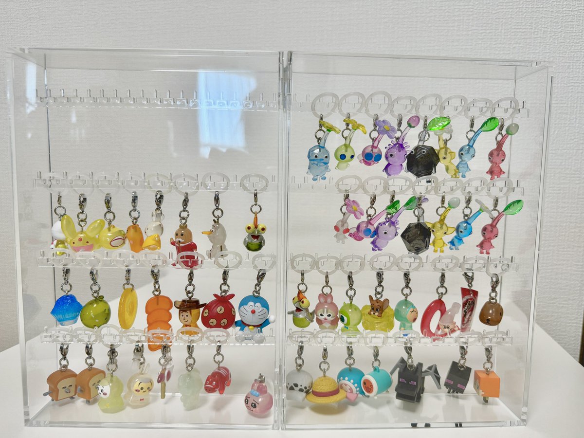 ガチャガチャ、ピクミンの他にもめじるしアクセサリーシリーズは無印 ガチャガチャ、ピクミンの他にもめじるしアクセサリーシリーズは無印
