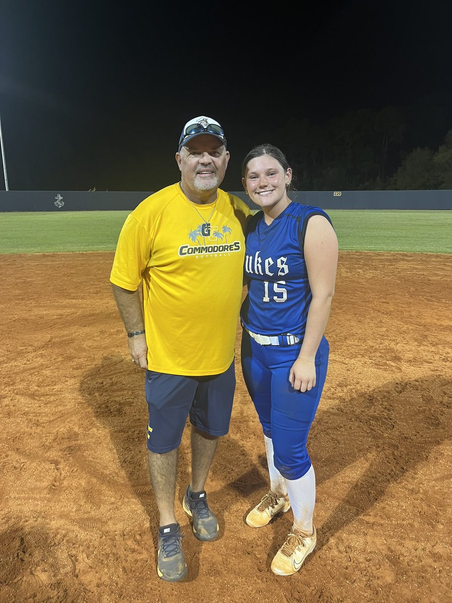 Zoie Rabion (@rabionzoie) on Twitter photo Thank you <a href="/GCSCsoftball/">Gulf Coast Softball</a> for another great camp and thank you Coach Thomas for some great feedback!
@LadyDukesYates Thank you <a href="/GCSCsoftball/">Gulf Coast Softball</a> for another great camp and thank you Coach Thomas for some great feedback!
@LadyDukesYates