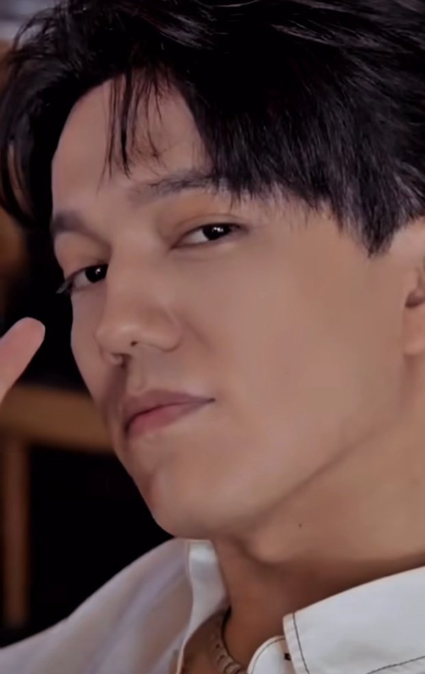 Adelma30513806's tweet photo. 💕#DimashQudaibergen is the greatest singer in the World !!! #TheStoryOfOneSky #Omir #WhenIHaveGotYou  #AveMaría #TogetherByDimash #ElAmorEnTí #Smoke #Weekend   #Stranger #Know #YourLove    #YouRiseMeUp #Ikanaide #PearlFishersDuet  @dimash_official  🪷🪷🪷 https://t.co/Zl2q4Y3YUi