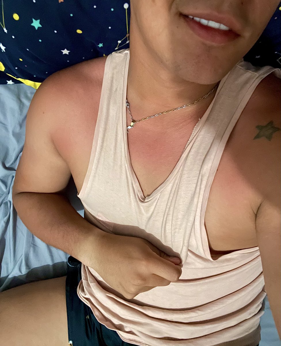 ZiraAlejandro's tweet photo. Será que yo pensaba traerme a casa todo el sol? 🤕 https://t.co/wZSPSkdXXO