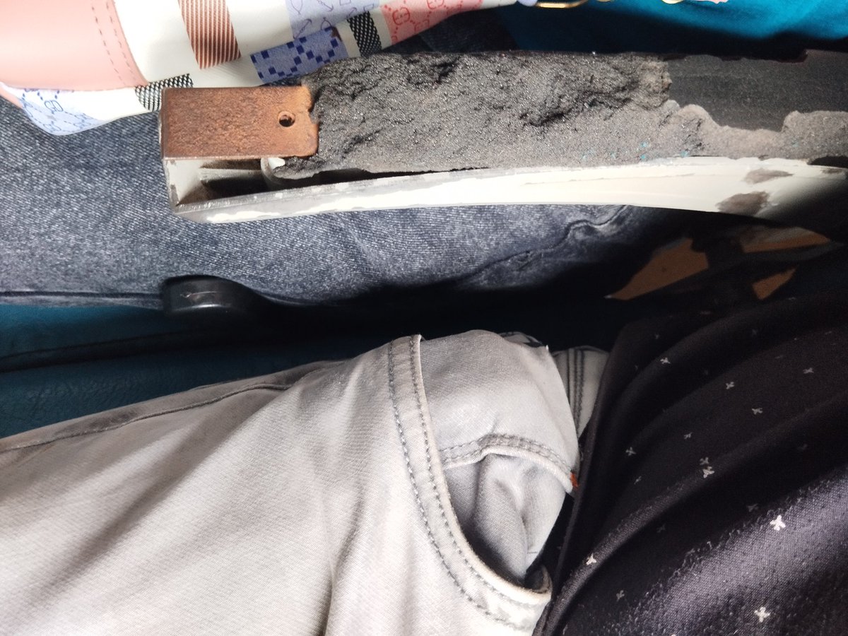 tanWare1982's tweet photo. @drmhowrah  train no. 12857 coach D10 very poor condition. Firstly the train was 3 hrs late and then the whole coach is full of dirt and rusts, smell of piss is everywhere. Atleast some cleanliness was expected. Kindly do something. https://t.co/ltcWLE0Oio