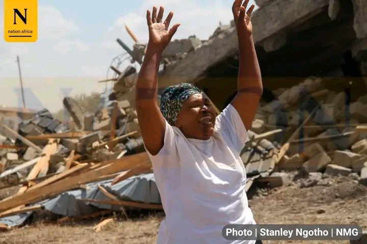 The same man who burnt believers alivee in Kiambaa church is the same man  who went to Zimmerman yesterday and fired teargas and live bullets.

#RutoMustGo