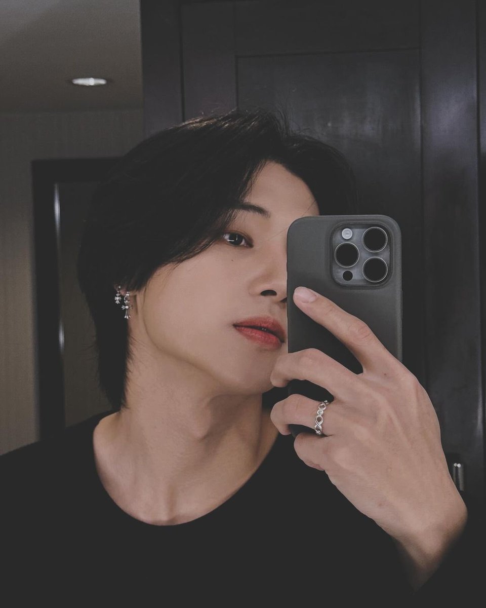 1024updates's tweet photo. [📷] 240724 | WOOYOUNG

#ATEEZ #에이티즈 #WOOYOUNG https://t.co/l1wbdiOQFn
