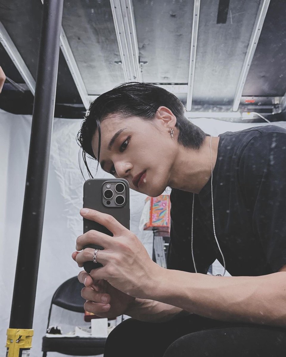 1024updates's tweet photo. [📷] 240724 | WOOYOUNG

#ATEEZ #에이티즈 #WOOYOUNG https://t.co/l1wbdiOQFn