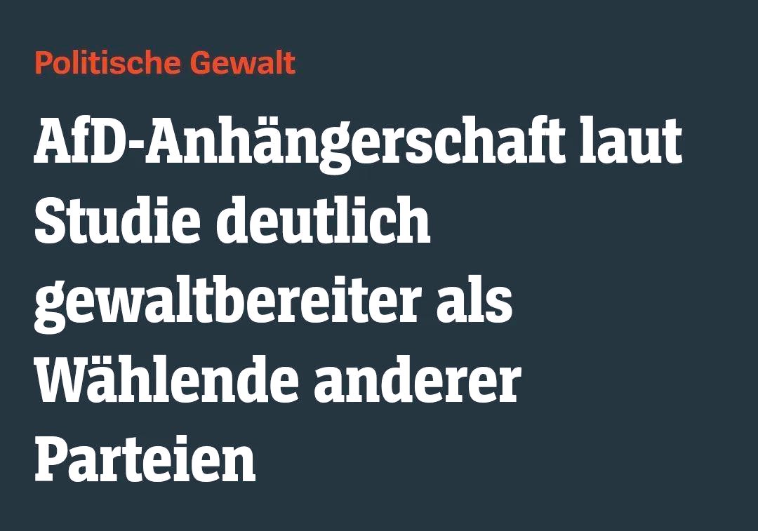 Regendelfin's tweet photo. jA, VieLLeiChT, aBeR rObErT hAbEcK iSt nUr KiNdErBuChAuToR!!!!!!!!! uNd gÖriNg-eCkHaRt iSt nUr pUtZfRaU!!!!!!!!!!!!! https://t.co/vBMBelVylE
