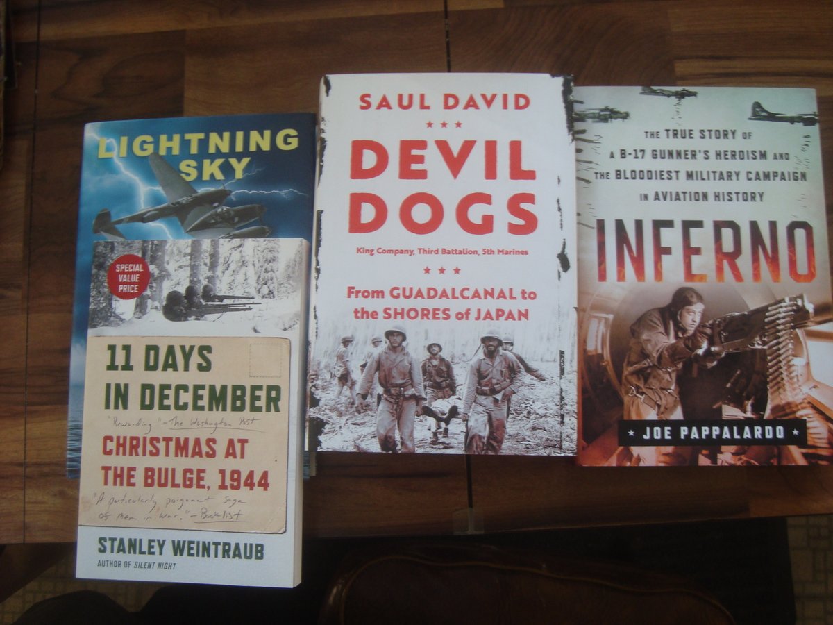 dipseavet's tweet image. Just got my new batch of books to read for under $25!