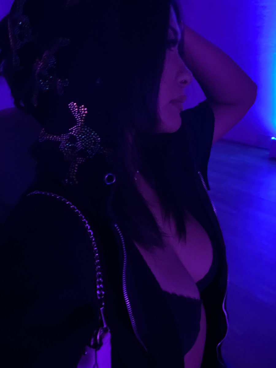 adrxbunny's tweet photo. https://t.co/zlIRjkUYEg