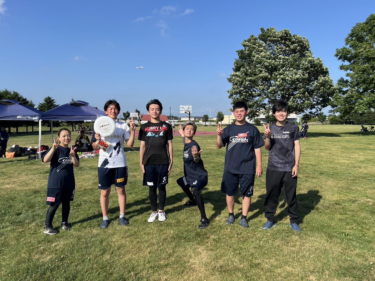 SIU_contrails's tweet image. 7/20
どさんこカップに6人で参加しました！
1年生2年生がたくさん活躍出来ました😎
部長以外は初めてのピックアップ形式でしたがみんな楽しそうにプレイしていました🫶

次は4&apos;s！がんばります🦄