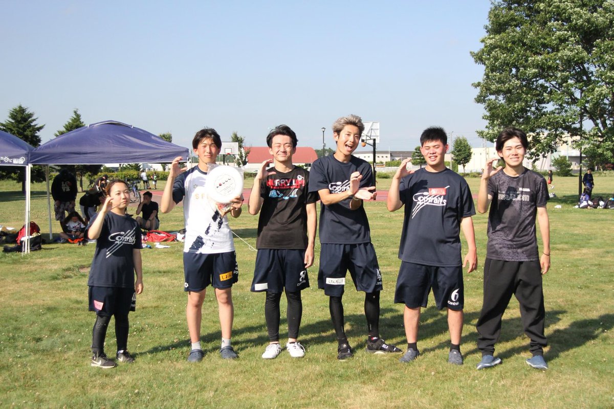 SIU_contrails's tweet image. 7/20
どさんこカップに6人で参加しました！
1年生2年生がたくさん活躍出来ました😎
部長以外は初めてのピックアップ形式でしたがみんな楽しそうにプレイしていました🫶

次は4&apos;s！がんばります🦄