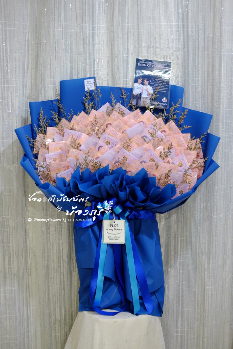 purimoneyflower's tweet photo. 🙏Thank you very much. Fans @TutorKrp
For trusting us to create this special gift. Give it to your significant other.
#BattleOfTheWriters1STLine
#Mynameis_yim #TutorKrp #TutorYim #moneyflower #moneybouquet #Moneycake #moneygift #floweranniversary https://t.co/faFBHX04JY