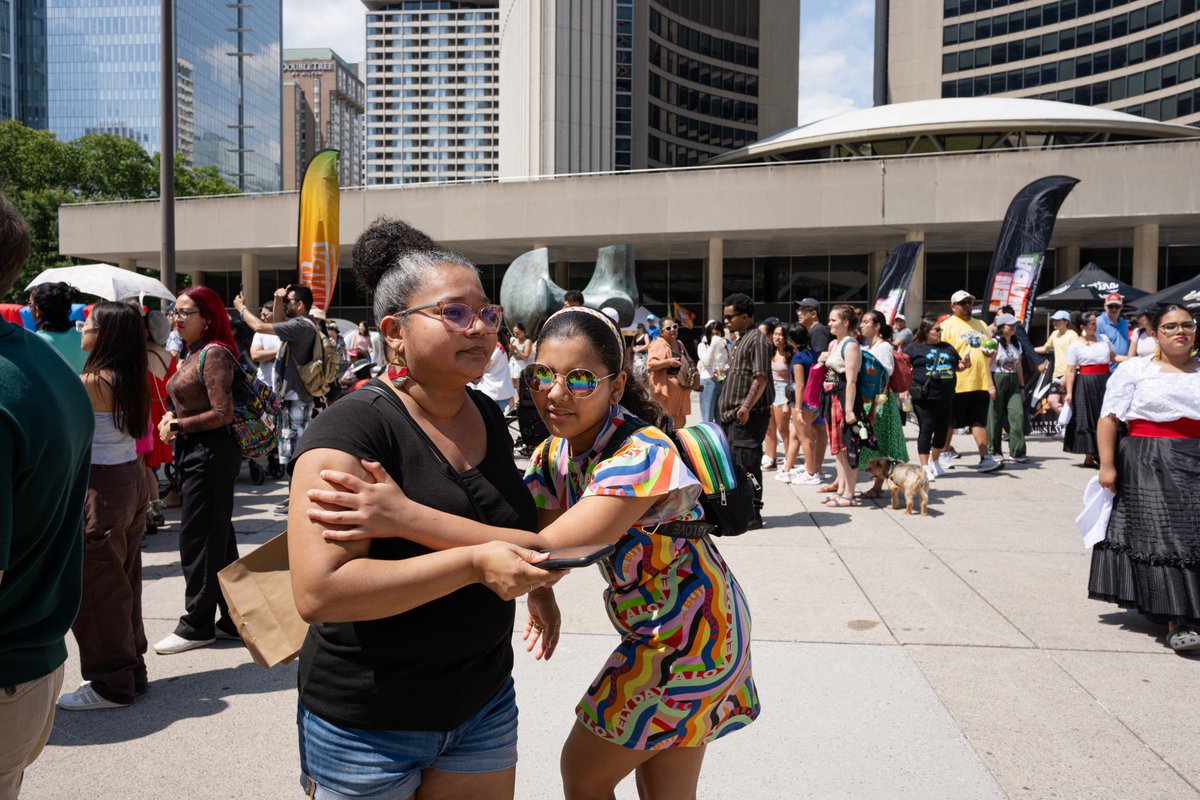Panamerican Food Festival Toronto 2024 (July 20, 2024)
.
.
.
.
#toronto #torontophotographer #streetphotography #photography #light_and_shadow #city #urban #torontostreetphotography #snap_street #snap_community #verotography #podium_street #pictas #podium #snap_canada #snap_world