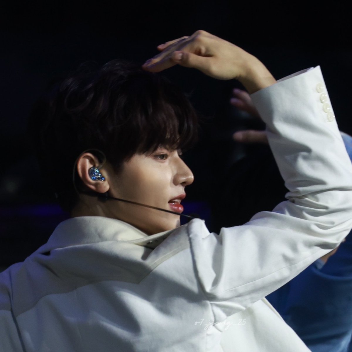 o7_jjang_25's tweet photo. 240721 가요대전⸝⸝⸝🌕🌗🌘🌒⟡.·  #장하오  #ZHANGHAO #ジャンハオ https://t.co/TkNXnayjeZ