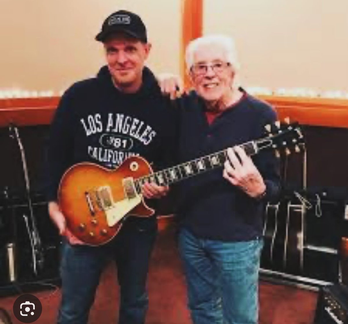 JBONAMASSA's tweet photo. Rest in Peace my friend. 🇬🇧💔 https://t.co/xH68uOioFZ