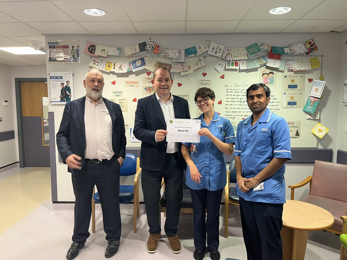 Stockport Patient Experience (@stockportptexp) on Twitter photo Yesterdays hello my name is play <a href="/StockportNHS/">Stockport NHS FT</a> 💚above and beyond recognition by Chris Pointon <a href="/StockportNHS/">Stockport NHS FT</a> <a href="/helshow1/">HH</a> <a href="/NicolaFirth6/">Nicola Firth</a> <a href="/AoifeIsherwood/">#hellomynameis 🌻 Aoife 💚</a> <a href="/hood_mamoona/">Mamoona Hood</a> Well done D5 for looking at little things which matter Yesterdays hello my name is play <a href="/StockportNHS/">Stockport NHS FT</a> 💚above and beyond recognition by Chris Pointon <a href="/StockportNHS/">Stockport NHS FT</a> <a href="/helshow1/">HH</a> <a href="/NicolaFirth6/">Nicola Firth</a> <a href="/AoifeIsherwood/">#hellomynameis 🌻 Aoife 💚</a> <a href="/hood_mamoona/">Mamoona Hood</a> Well done D5 for looking at little things which matter