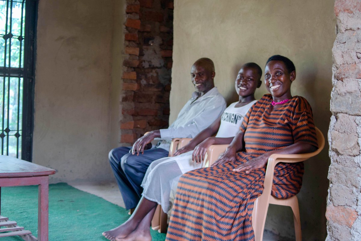 CompassionInUG's tweet photo. At 15, Rachel embodied the wisdom of investment. With determination, she prioritized her family’s needs, securing a new home and land for farming through her sponsors' support. Thanks to Rachel, her family now has a stable future and a place to call home.
#CIUG #endchildpoverty https://t.co/YPgDIW2791