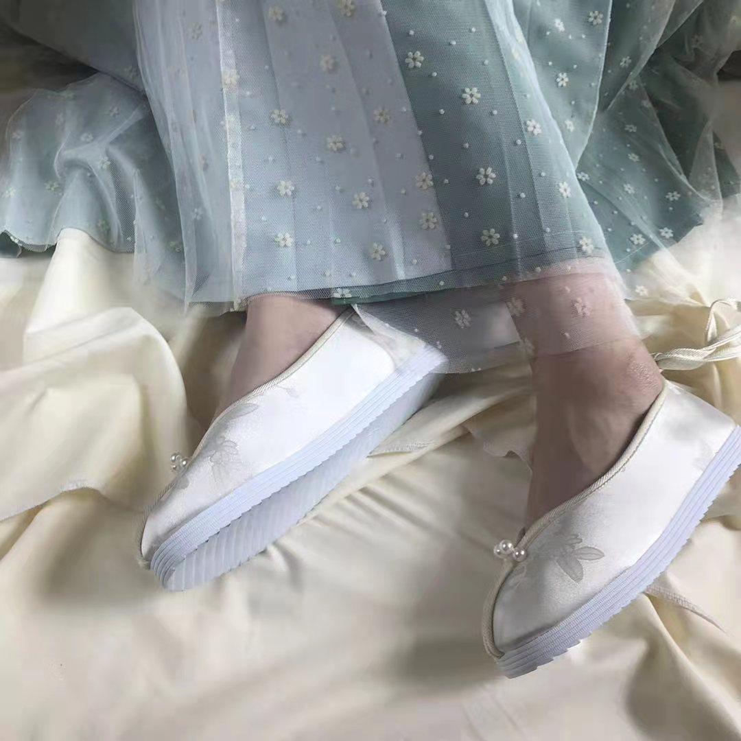 feei341304's tweet photo. 还是隐约的诱惑些！ https://t.co/8BuNUy4rbl