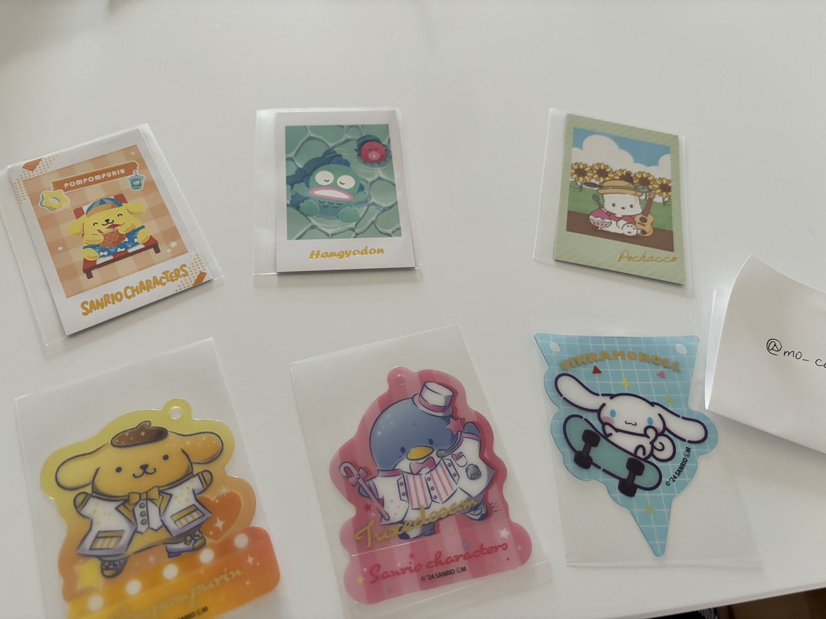 mo_card03's tweet photo. 【交換】
サンリオ　フォトカードコレクション
クリアガーランド
クリアスタンド

譲　写真1枚目
ポムポムプリン　ハンギョドン
タキシードサム　ポチャッコ　
シナモロール

求　写真2〜4枚目

郵送にて交換希望です。 https://t.co/A2NoaGsEUc