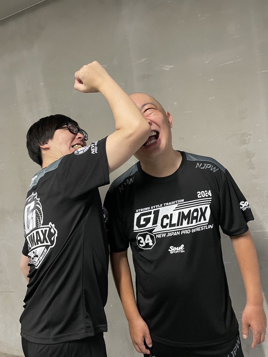 nagabuchi0124's tweet image. 大門与作を
裏切って
アックスボンバー喰らわせて
喉輪落とししておいた

おかげで涼しい気温になりました。
暑いのは暑苦しい男のせいでした。

 #しんにちコラボラボ 
 #SoulSPORTS 
 #新日本プロレス 
 #G1CLIMAX