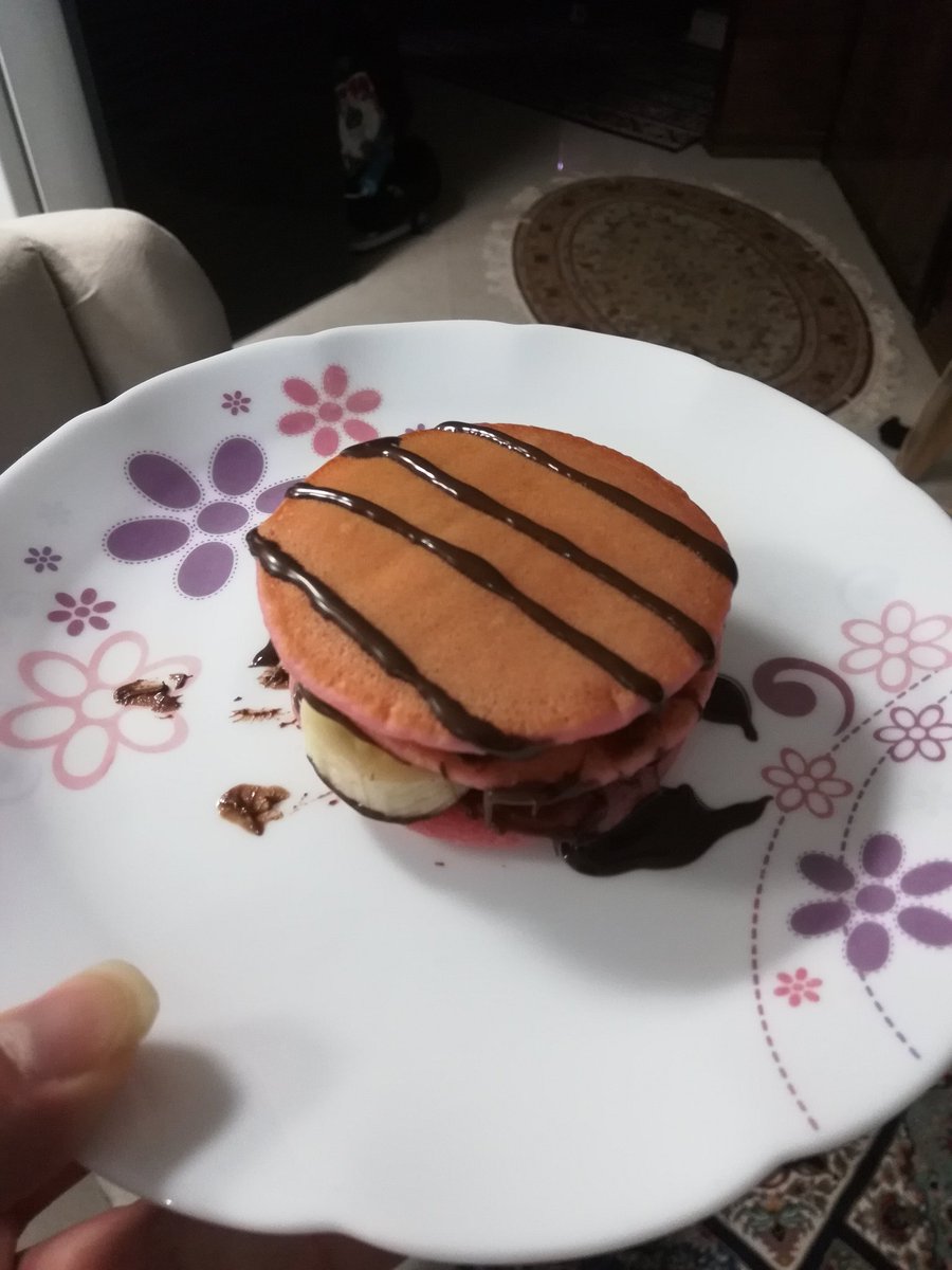 Gm... Such a lovely place... Such a lovely plate... Welcome to the hotel <a href="/crazyfrens/">Crazy Frens</a>  ... GM