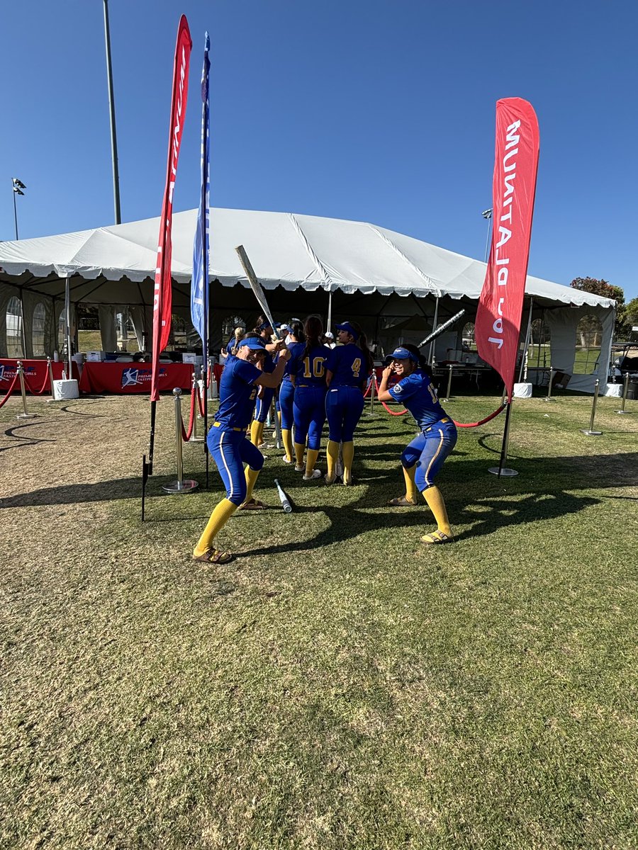 Storm 16U Guzman/Machuca went 3-4 in the PGF tournament this past week! Congratulations to the girls and coaches for all their hard work! ⚡️💛💙💪🏻