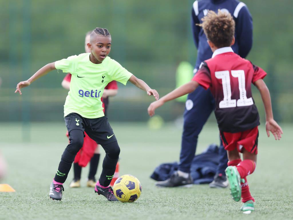 The fun has begun! Still time to book for the Summer Camp. <a href="/HendonFC/">Hendon Football Club</a> @HendonYouth <a href="/BarryDowling10/">Barry Dowling</a> <a href="/JCreith/">john creith</a>