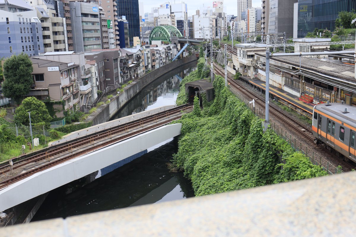 CucinaCamera's tweet photo. 聖地巡礼 すずめの戸締まり https://t.co/Hqay6WH5Ql