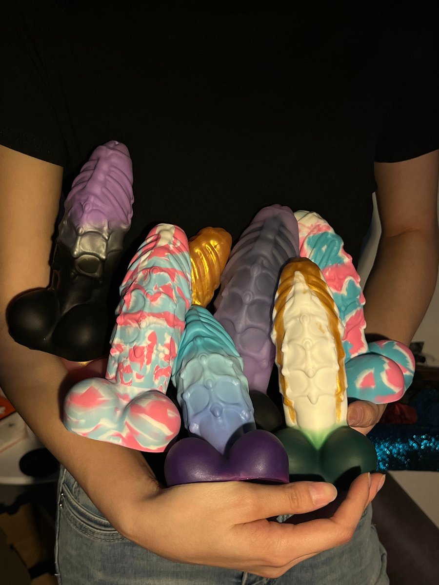 SWISOK1's tweet image. Hi guys, I'm getting ready to take the Morgons on a shoot, which color do you like?🤔

#SWISOK