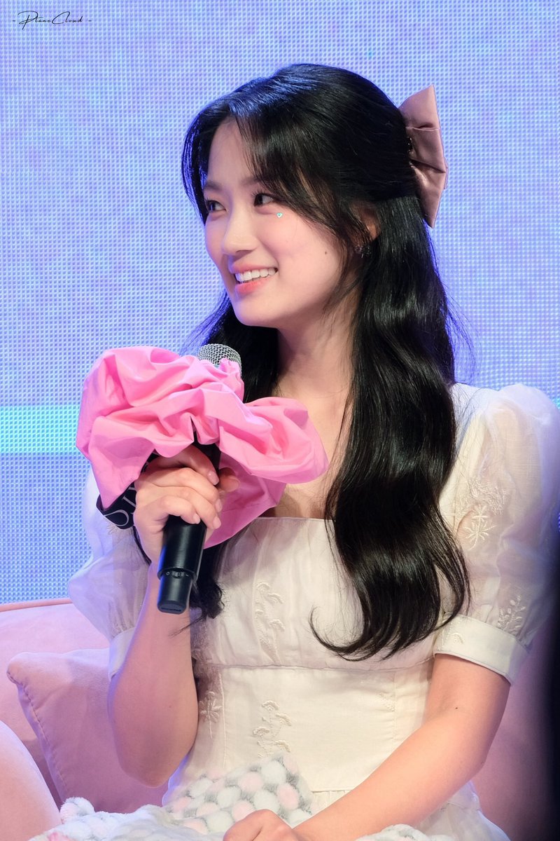 Lcckeigo0101's tweet photo. 해윤이 어디에 있을까요ㅠㅠ지금 뭐하고 있을까요? 보고싶다 ㅠㅠㅠ

#KimHyeYoonFanmeeting
#HYEPPINESS
#김혜윤 #KimHyeYoon https://t.co/45n7Dk6R2P
