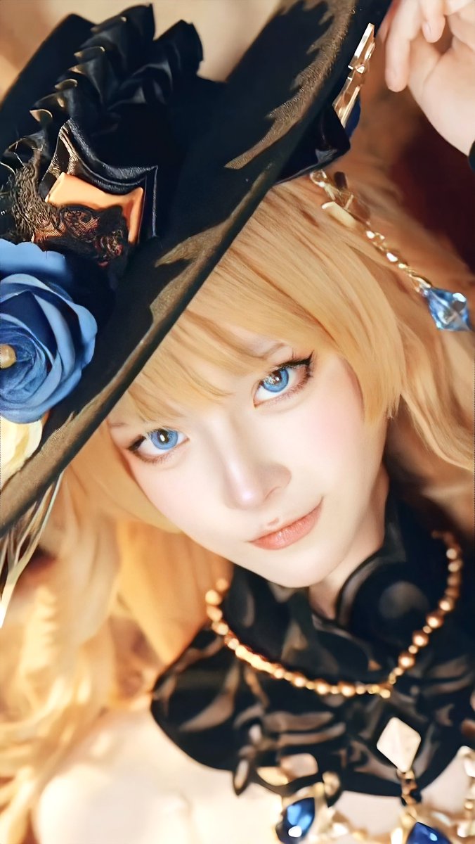 midorikosakurai's tweet photo. 💛💛💛
#原神 #Genshin #ナヴィア #Navia #cosplay https://t.co/tnodbB96Fn