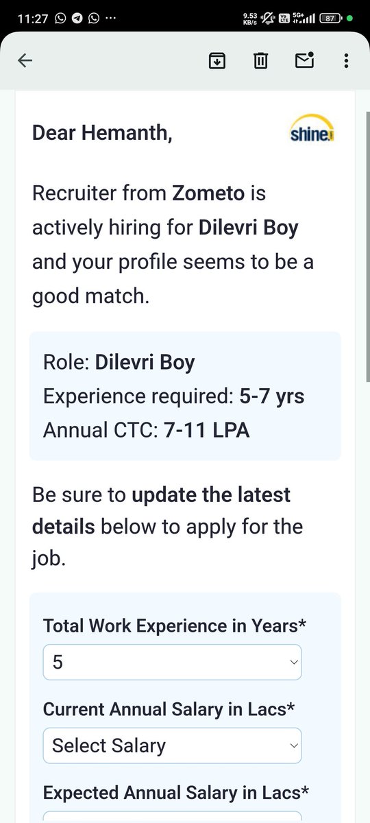 worldcallmehem's tweet photo. @zomato 
Got this recommendation from https://t.co/FJAEPXn6ql

Do you recommend that I apply for this job? Needed more clarity on what does a dilvery boy do, will be B School degree be enough for it😅😅😭😭
Please check this and take action. This is an extremely misleading ad https://t.co/QaBirehyMM