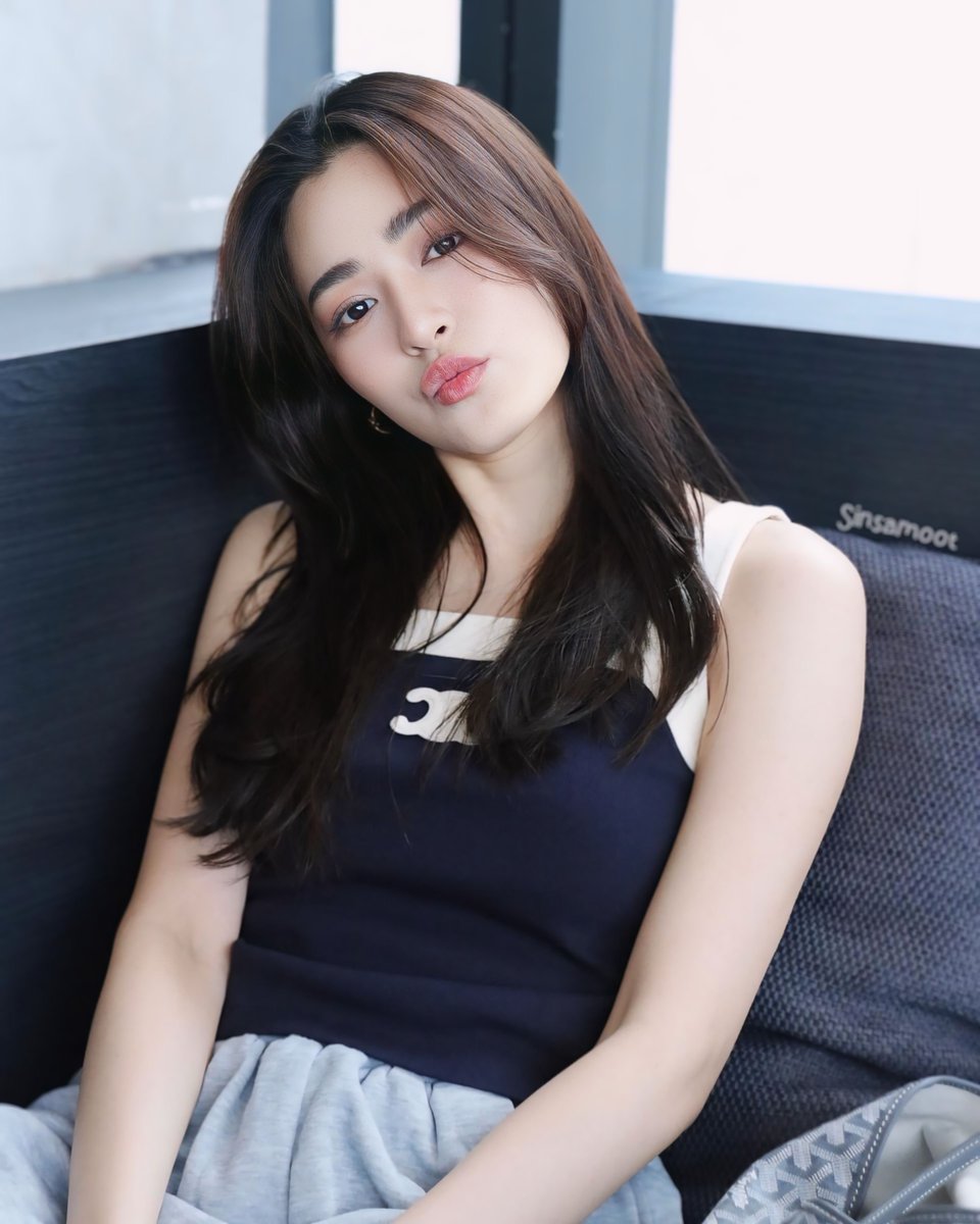 ยัยน้อนนนนนนของมามี้ 🐰 tweet media