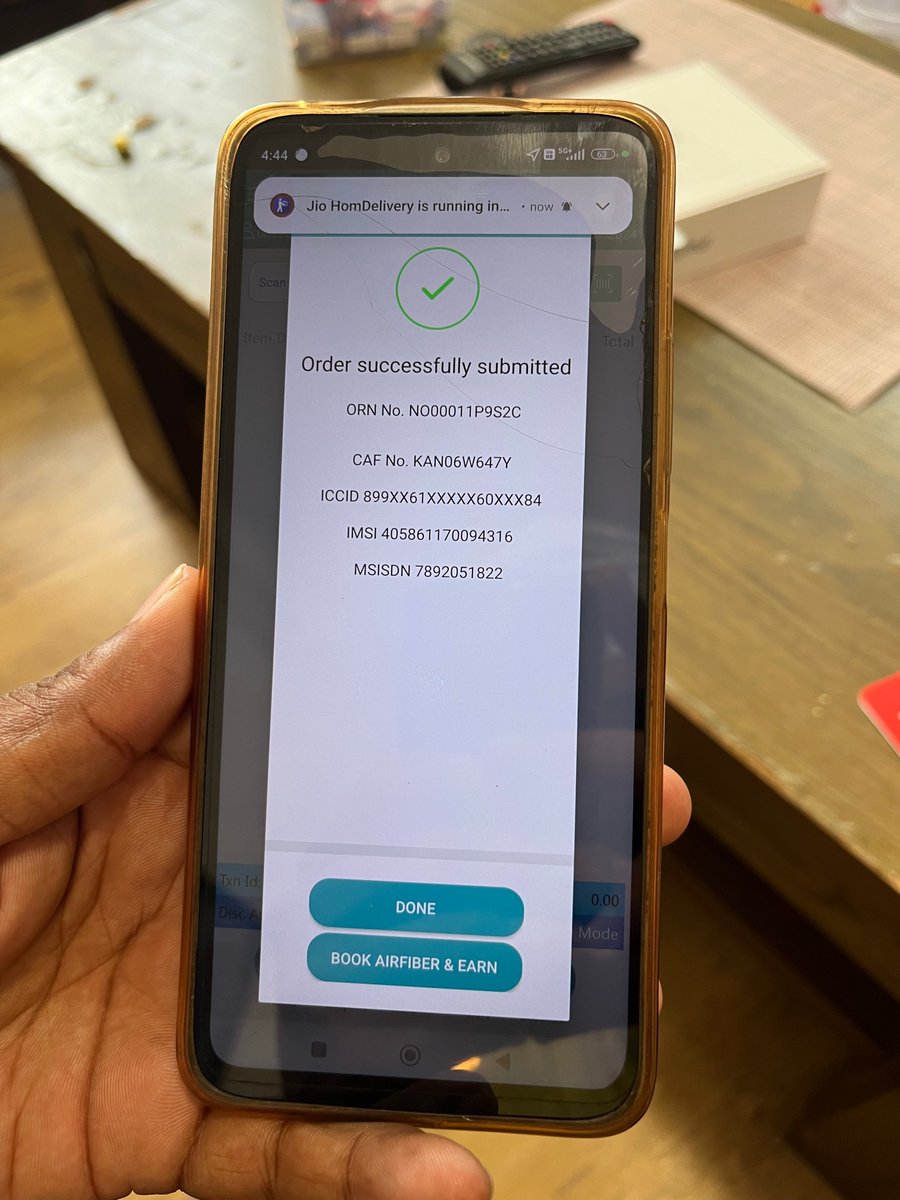 hargun3045's tweet photo. @reliancejio On your website it is clearly written that there are no charges for sim delivery. Your customer agent Cheppidipalli asked for money and when I refused to pay he left with my sim. Tweeting this so that my number is not misused in the future @BlrCityPolice #Jio https://t.co/l8vGpqynHP