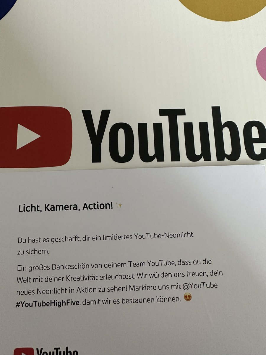 luuc (@dizzyluuc) on Twitter photo ich hätte nie gedacht dass ich was von youtube erhalte, ausser dokumente für meine steuern.
kuss <a href="/YTCreatorsDE/">YouTube Creators DE</a>
#youtubehighfive ich hätte nie gedacht dass ich was von youtube erhalte, ausser dokumente für meine steuern.
kuss <a href="/YTCreatorsDE/">YouTube Creators DE</a>
#youtubehighfive