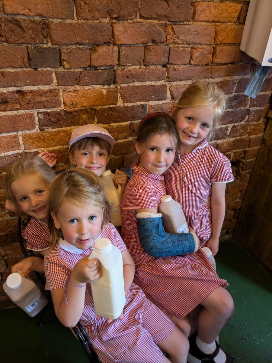 Mugginton CE tweet media