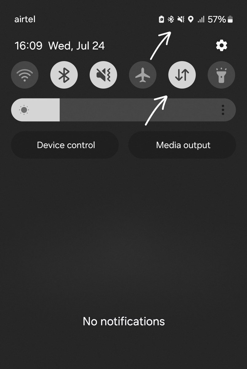 Tausifkhan_CR7's tweet photo. Dear @airtelindia
Sharing the screenshot to let you know tht I'm not getting proper #internetcoverage despite having recharge, infact I'm not even getting Mobile Data sign, although Mobile data is already On
I think it's time to move to #BSNLNetwork
#airtel #TRAI https://t.co/M8eZeTdtoN